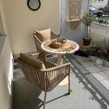Flatnett Apartment Maikammer